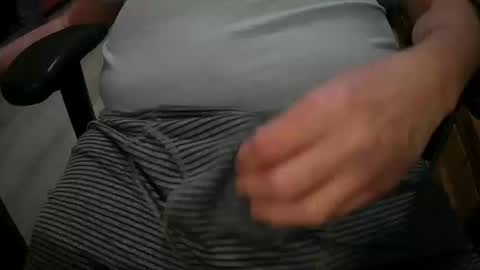 Justme39057 online show from October 10, 7:35 pm