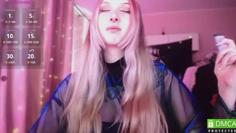 Snapshot of justmeowgirl chatting on June 6, 5:56 am justmeowgirl online show from June 6, 5:56 am