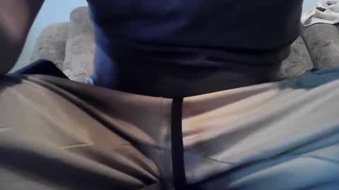Snapshot of justthes3me chatting on February 8, 8:10 pm justthes3me online show from February 8, 8:10 pm