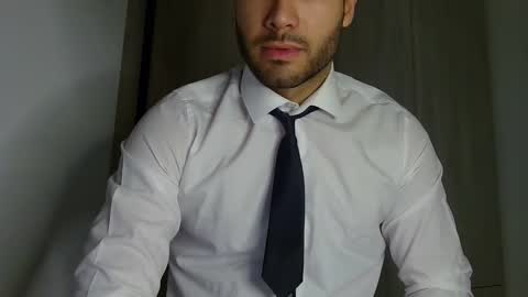 Snapshot of justynxxx1 chatting on April 6, 8:43 pm Justin online show from April 6, 8:43 pm