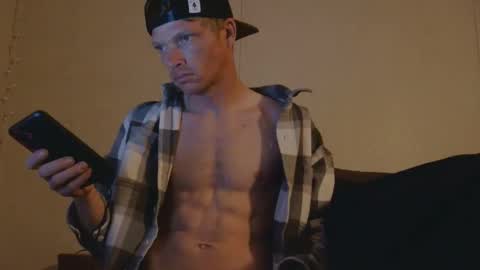 juucyyjayy online show from March 2, 4:36 am