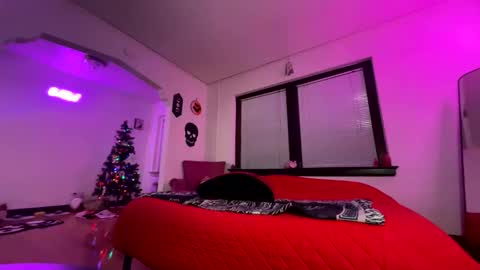 juustchloo online show from December 3, 6:32 am