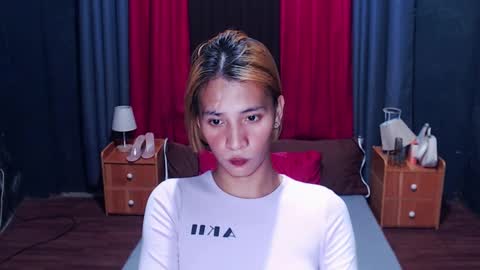 Snapshot of jv_mushroomhead chatting on December 19, 9:40 am Akii online show from December 19, 9:40 am