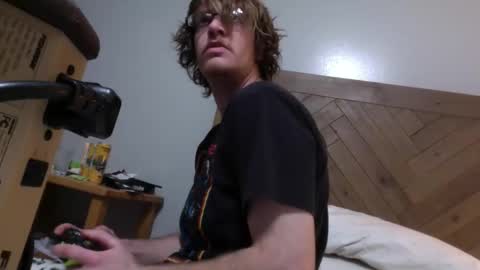 Snapshot of jwill10000 chatting on January 11, 10:37 pm J and Sugar snap pea online show from January 11, 10:37 pm