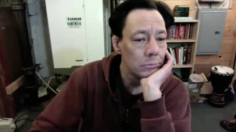 Snapshot of jy123abcd chatting on November 24, 10:37 am tinychinychubby online show from November 24, 10:37 am