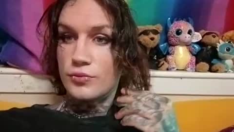 Snapshot of jynxamy chatting on June 18, 2:10 pm jynxamy online show from June 18, 2:10 pm