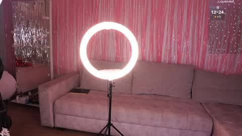 Snapshot of k_kimikooo chatting on November 26, 4:35 am Amely online show from November 26, 4:35 am