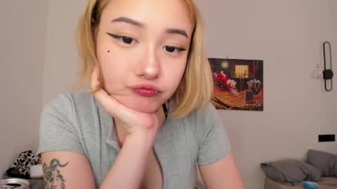 Kaoru online show from May 26, 1:07 pm