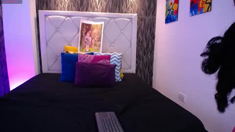 Kat online show from February 28, 4:35 am