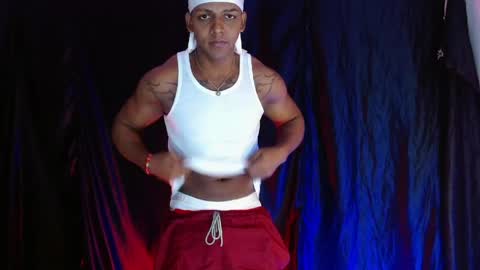 Snapshot of kael_bigcock_ chatting on June 6, 6:45 pm Kael online show from June 6, 6:45 pm