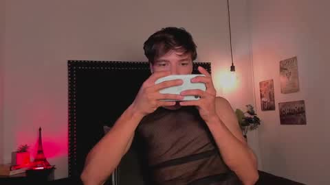 Snapshot of kael_owens chatting on February 9, 10:11 pm Kael Owens online show from February 9, 10:11 pm