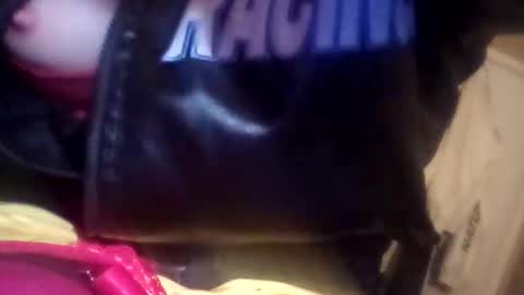 Snapshot of kaeleeslut chatting on December 2, 7:03 am Sissykaeleeslut666 online show from December 2, 7:03 am