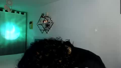 Snapshot of kaelsantos chatting on October 7, 5:26 am online show from October 7, 5:26 am
