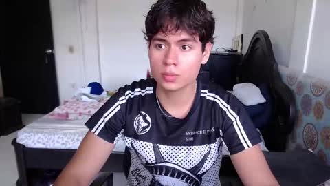 kafer online show from December 18, 6:03 pm