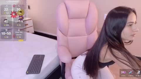 Snapshot of kai_falcon chatting on February 7, 7:50 pm KaiLy online show from February 7, 7:50 pm