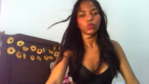 Snapshot of kailyn_ross chatting on May 30, 6:38 pm kailyn_ross online show from May 30, 6:38 pm