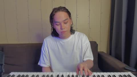 Snapshot of kain_takedaa chatting on December 11, 2:09 am Kain online show from December 11, 2:09 am