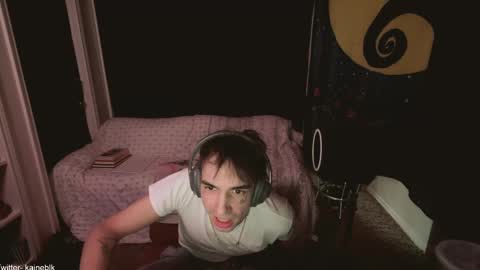 Snapshot of kaineblk chatting on January 13, 6:05 pm kaineblk online show from January 13, 6:05 pm