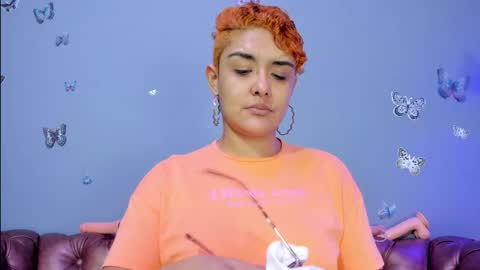 kaira_mosse_ online show from February 5, 11:59 am