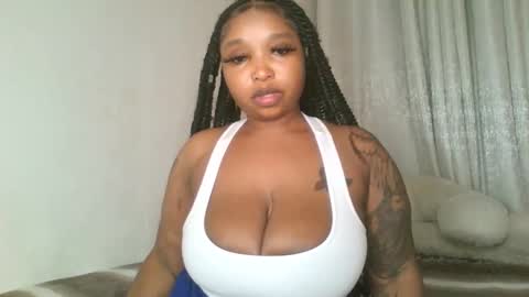 Snapshot of kakey_love chatting on February 17, 9:35 am kakey love online show from February 17, 9:35 am