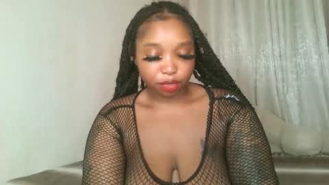 Snapshot of kakey_love chatting on March 2, 4:28 am kakey love online show from March 2, 4:28 am