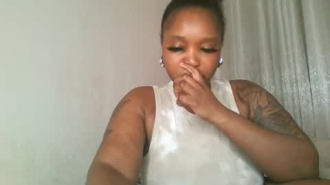 Snapshot of kakey_love chatting on November 8, 11:10 am kakey love online show from November 8, 11:10 am