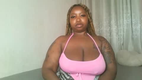 Snapshot of kakey_love chatting on December 22, 4:53 am kakey love online show from December 22, 4:53 am