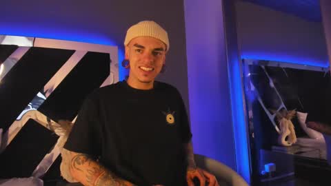 Kale online show from February 16, 7:38 pm