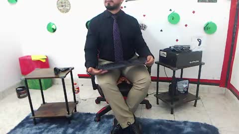 Kaleth online show from April 16, 8:04 am