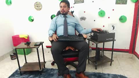 Snapshot of kalethbigdick88 chatting on April 19, 3:39 am Kaleth online show from April 19, 3:39 am