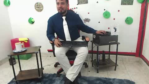 Snapshot of kalethbigdick88 chatting on May 3, 3:34 am Kaleth online show from May 3, 3:34 am