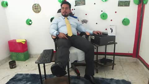 Kaleth online show from July 1, 2:18 pm