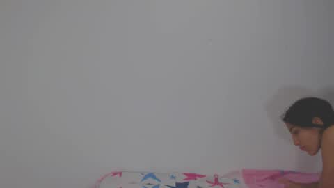 Snapshot of kalifah_ chatting on February 12, 8:26 pm kalifah_ online show from February 12, 8:26 pm