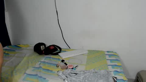 Snapshot of kalifah_ chatting on February 28, 12:06 pm kalifah_ online show from February 28, 12:06 pm