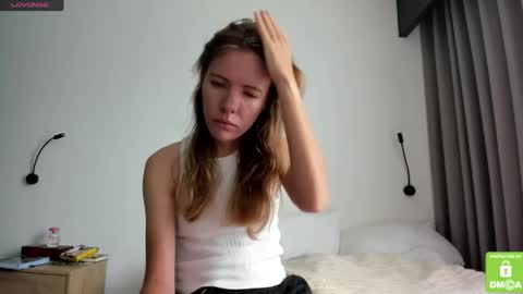 Kalisee  online show from May 9, 4:50 am