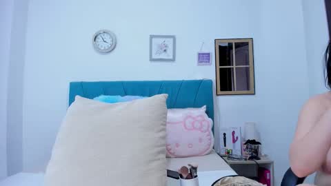 Kamilalopez online show from March 22, 8:56 pm