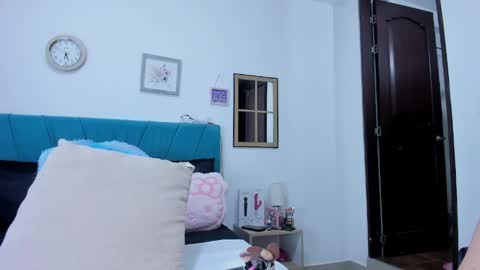 Snapshot of kam_lopez chatting on May 2, 11:10 pm Kamilalopez online show from May 2, 11:10 pm