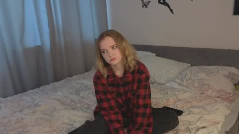 Emily online show from May 11, 6:08 am
