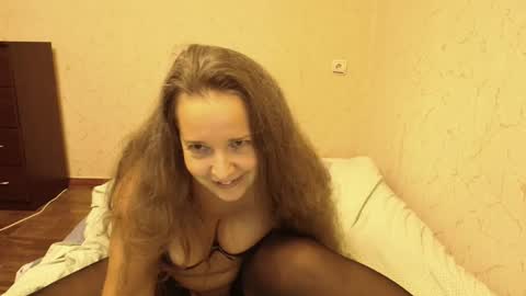 Snapshot of kameliy666 chatting on November 11, 9:48 pm Kameliy666 online show from November 11, 9:48 pm