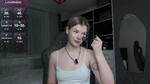 Aino online show from June 24, 5:34 pm