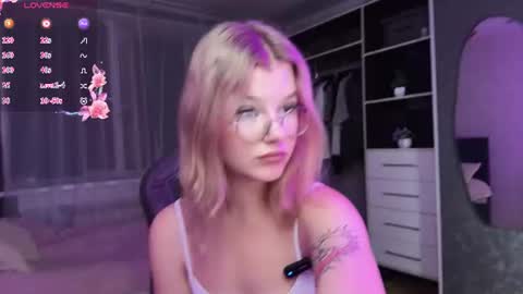 Aino online show from July 13, 6:11 pm