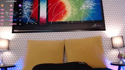 Kami online show from February 20, 7:58 pm