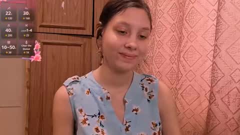 Mari  Simmons online show from November 7, 2:55 am