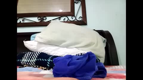 Snapshot of kamlug chatting on January 25, 7:06 am kamlug online show from January 25, 7:06 am