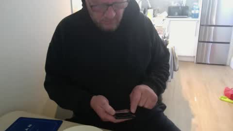 Cam with Me Vixens DM me online show from February 13, 3:30 pm