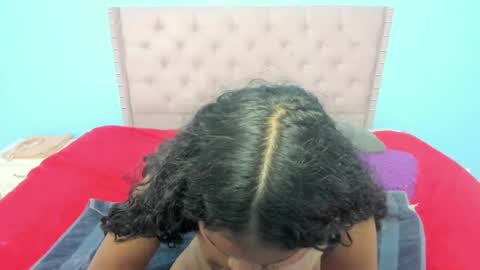 Snapshot of kandy_hot2 chatting on December 7, 12:08 am kandy_hot2 online show from December 7, 12:08 am