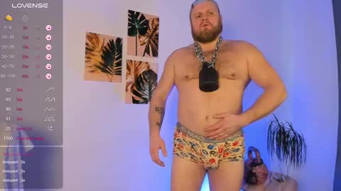 Snapshot of kanvalkyrie chatting on February 17, 9:35 am kanvalkyrie online show from February 17, 9:35 am