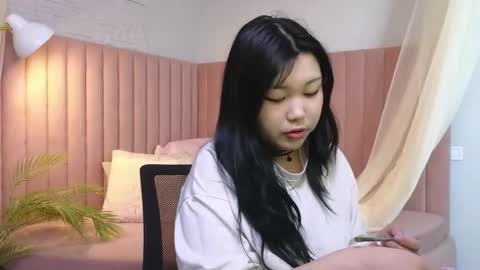 Rina online show from May 7, 1:33 am