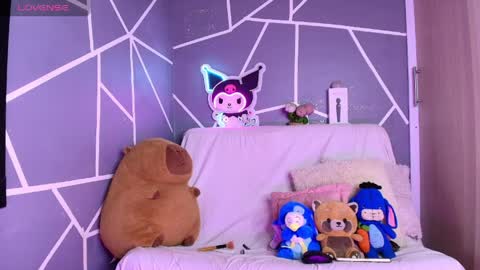 kaoriille online show from April 18, 5:22 am