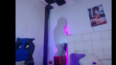 Snapshot of kaoz_33 chatting on December 2, 8:22 pm kaoz_33 online show from December 2, 8:22 pm